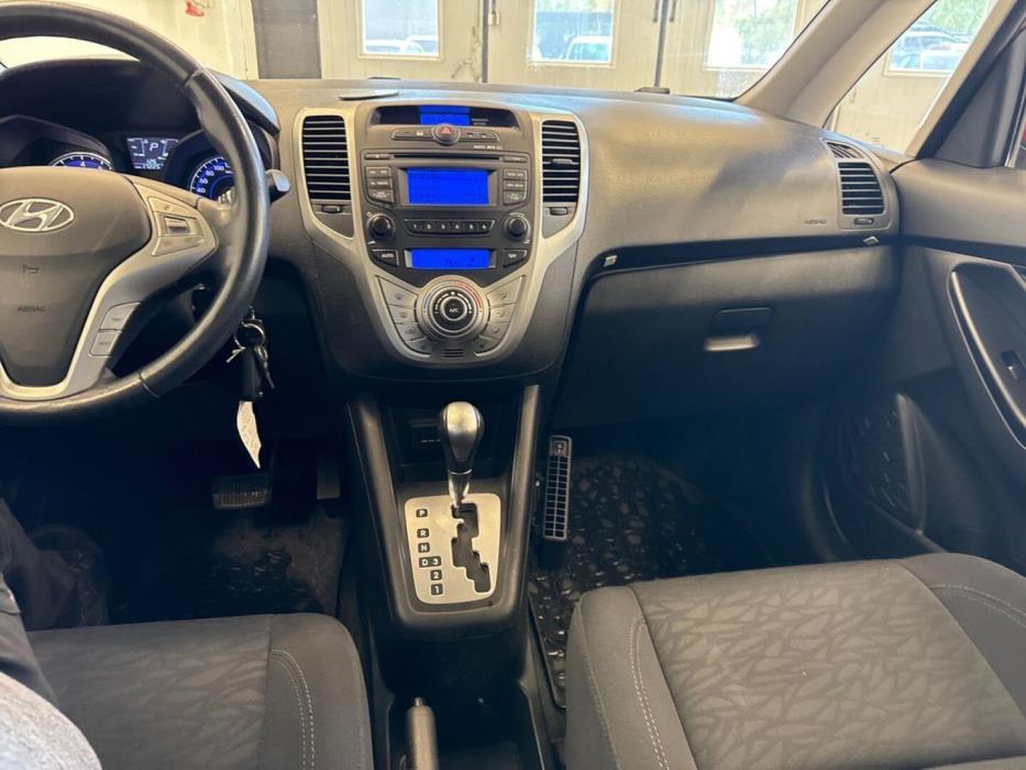 HYUNDAI ix20 2011