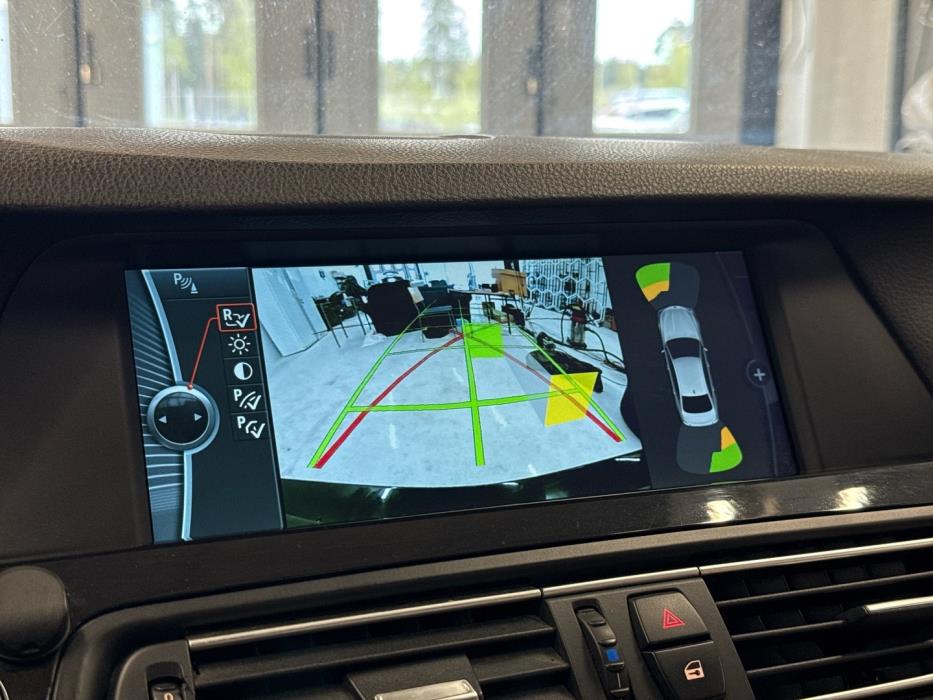 BMW 520 2011