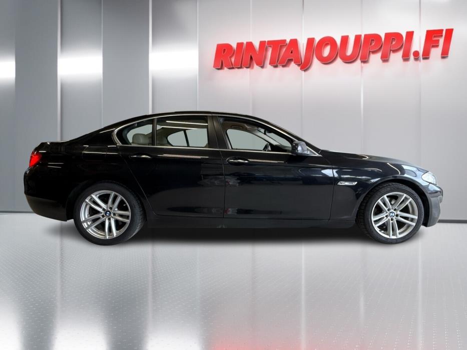 BMW 520 2011