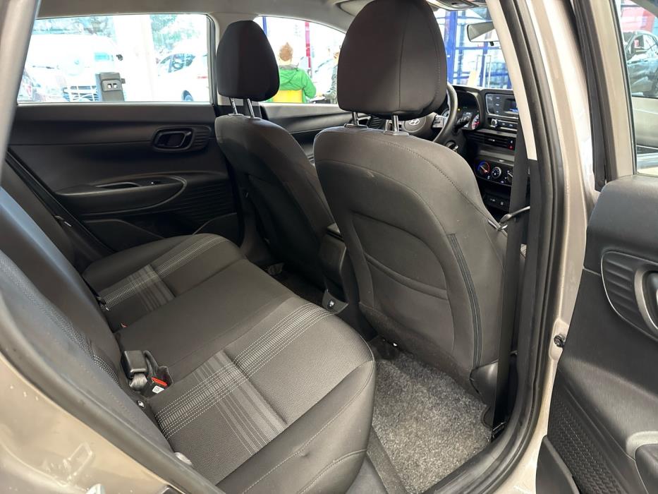 HYUNDAI i20 Hatchback 2021