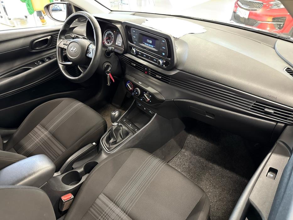 HYUNDAI i20 Hatchback 2021