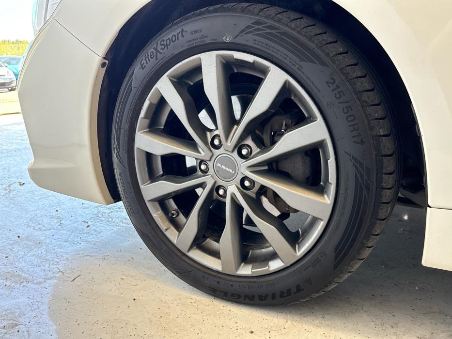 SUBARU Levorg 2017