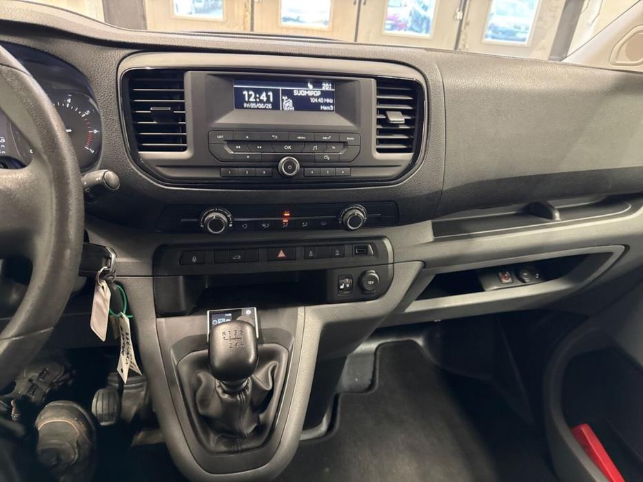 TOYOTA Proace 2016