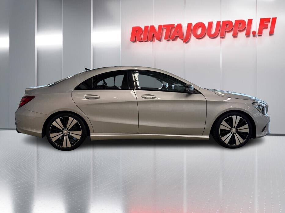 MERCEDES-BENZ CLA 2017