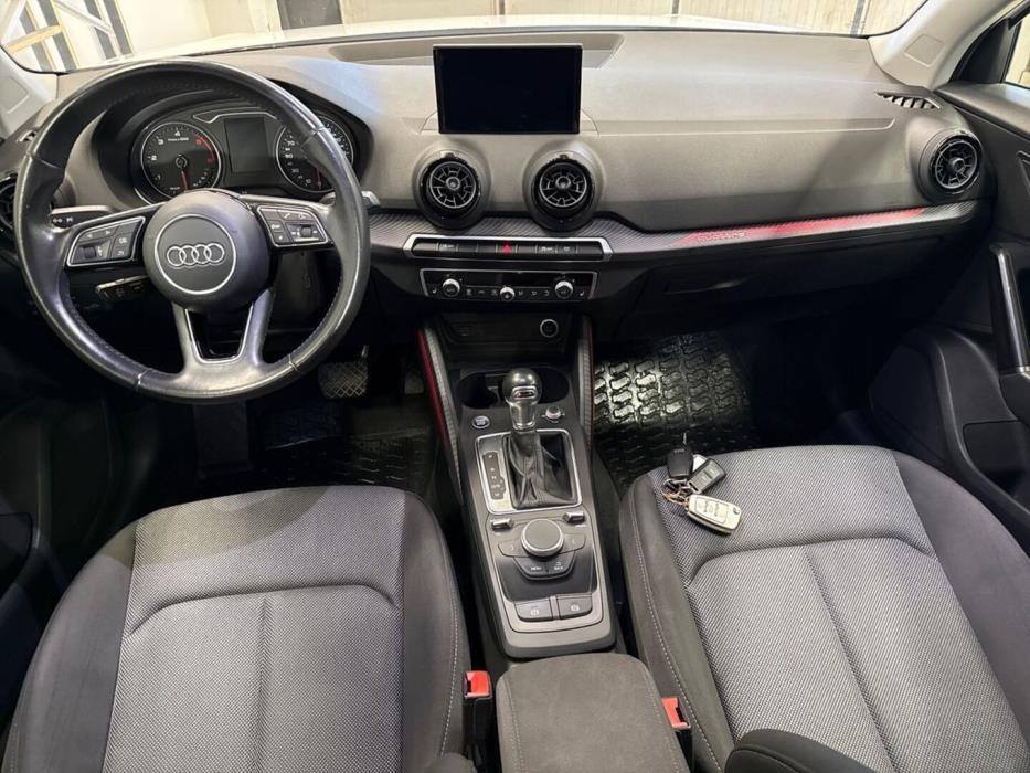 AUDI Q2 2017