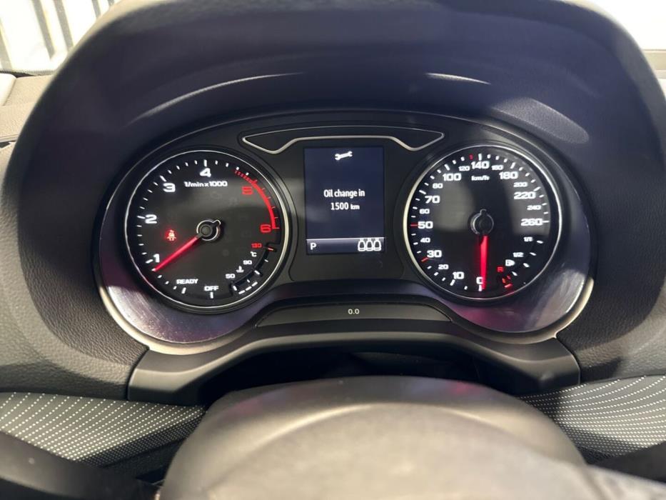 AUDI Q2 2017