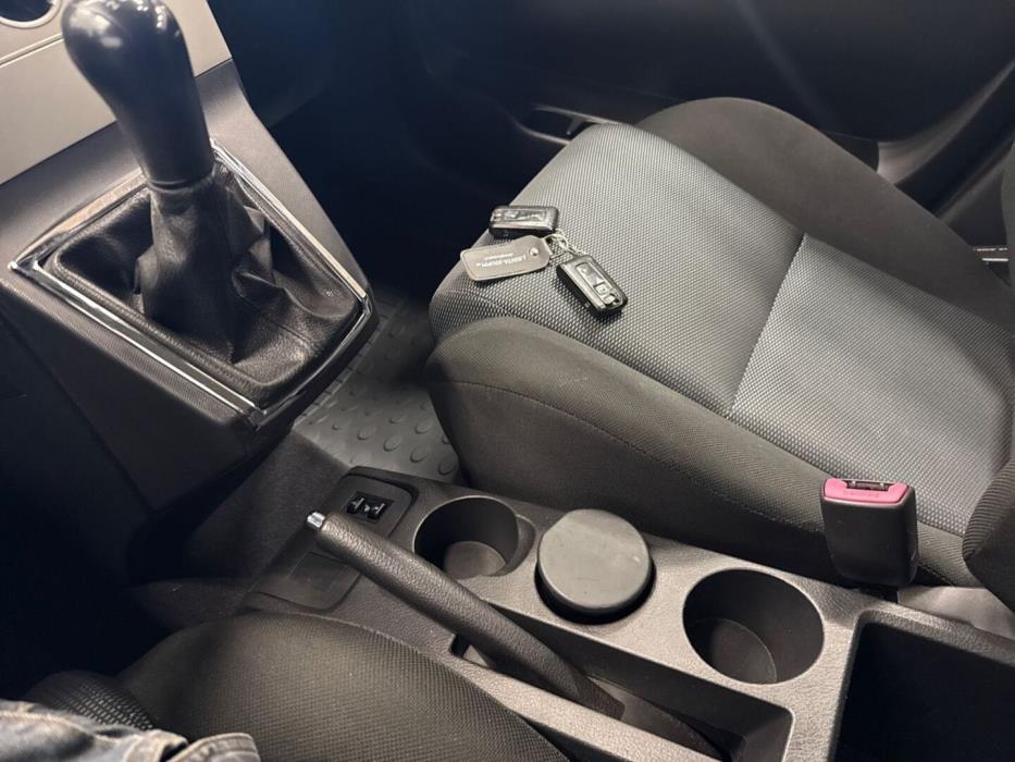 TOYOTA Corolla Verso 2005