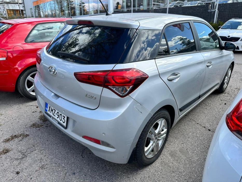 HYUNDAI i20 5d 2017