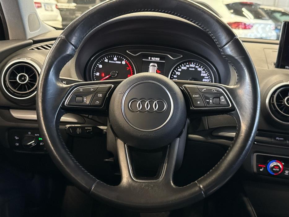 AUDI A3 2017