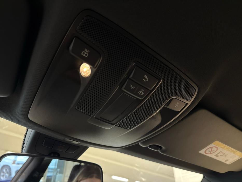 MERCEDES-BENZ A 2018