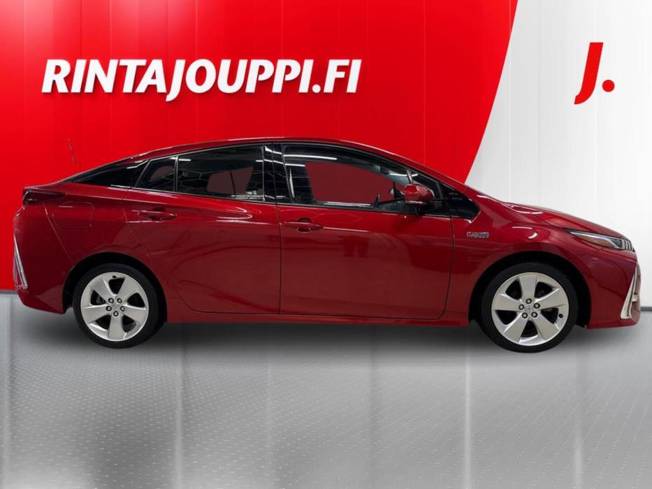 TOYOTA Prius 2019