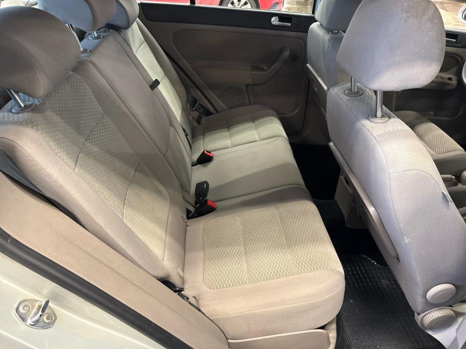 VOLKSWAGEN Golf Plus 2009