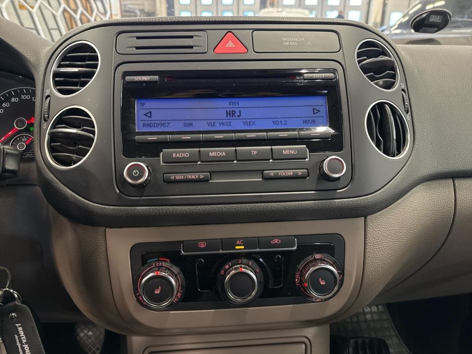 VOLKSWAGEN Golf Plus 2009