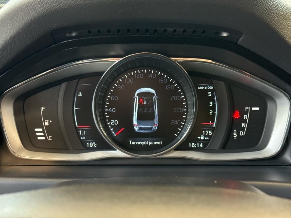 VOLVO S80 2015
