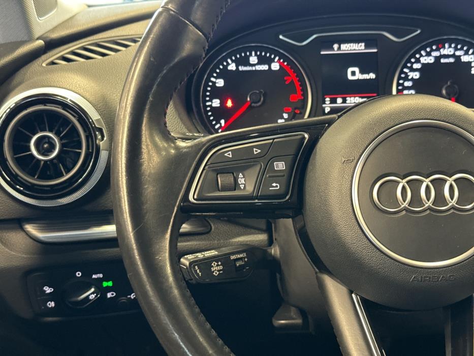 AUDI A3 2017