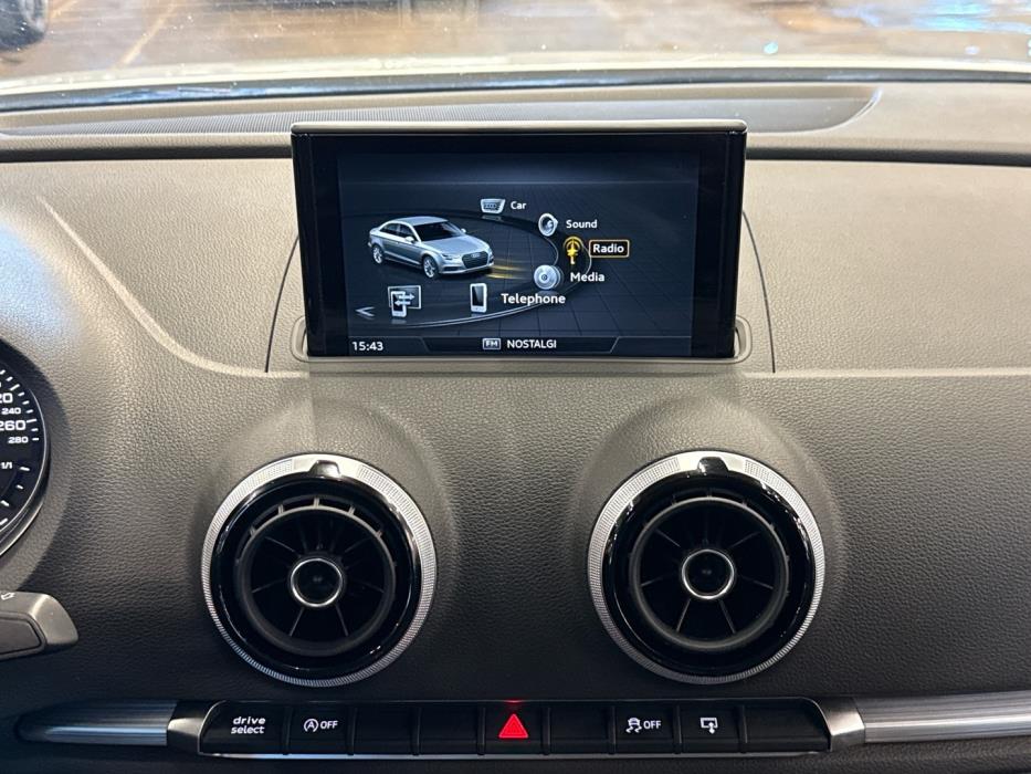 AUDI A3 2017