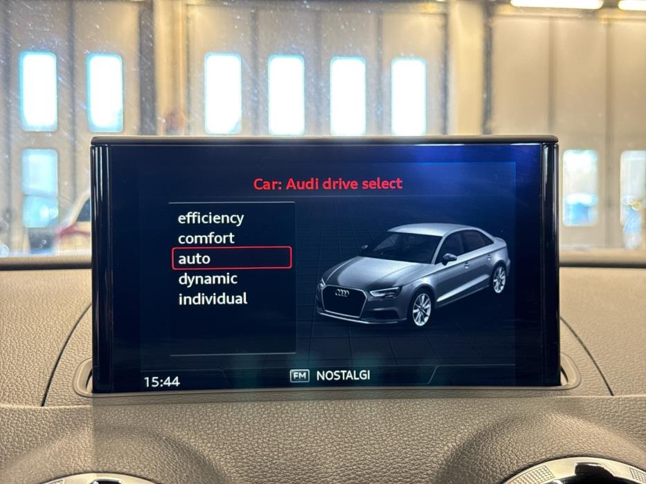 AUDI A3 2017