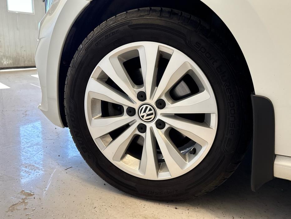 VOLKSWAGEN Golf Sportsvan 2018