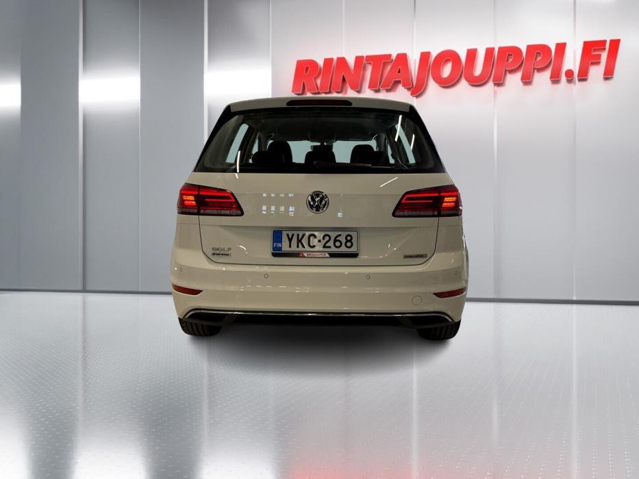 VOLKSWAGEN Golf Sportsvan 2018