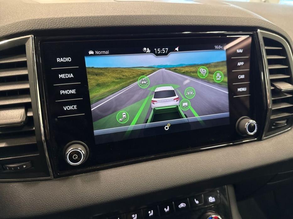 SKODA Karoq 2021