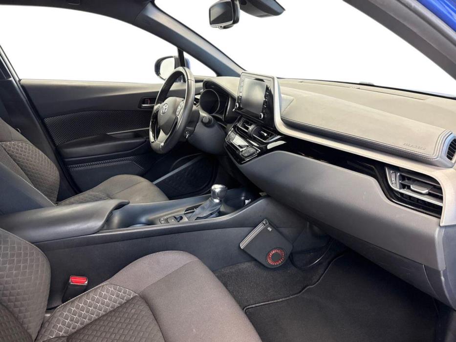 TOYOTA C-HR 2020