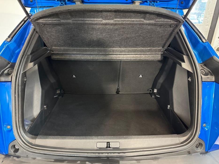 PEUGEOT 2008 2020