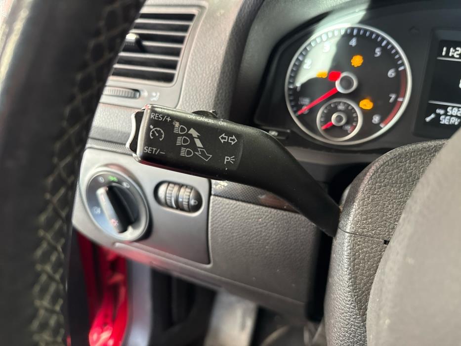 VOLKSWAGEN Jetta 2010