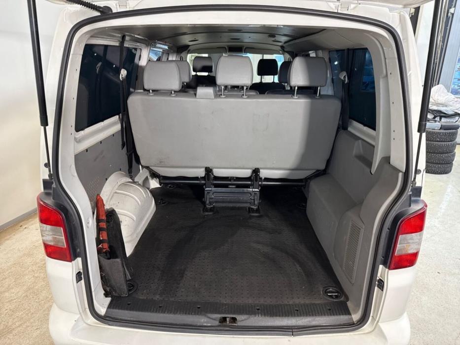 VOLKSWAGEN Transporter 2010