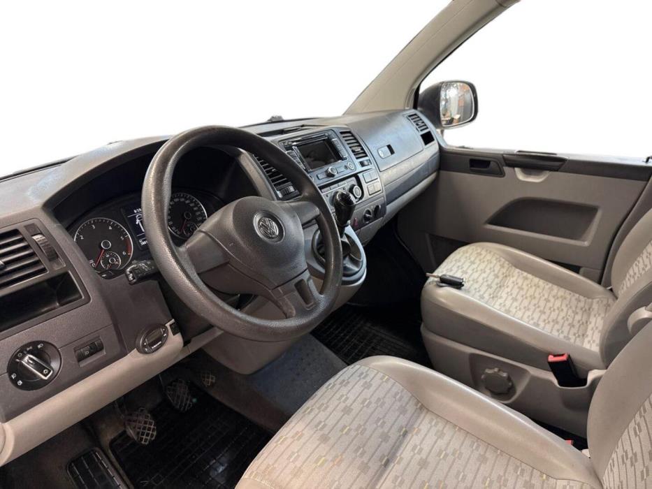 VOLKSWAGEN Transporter 2010