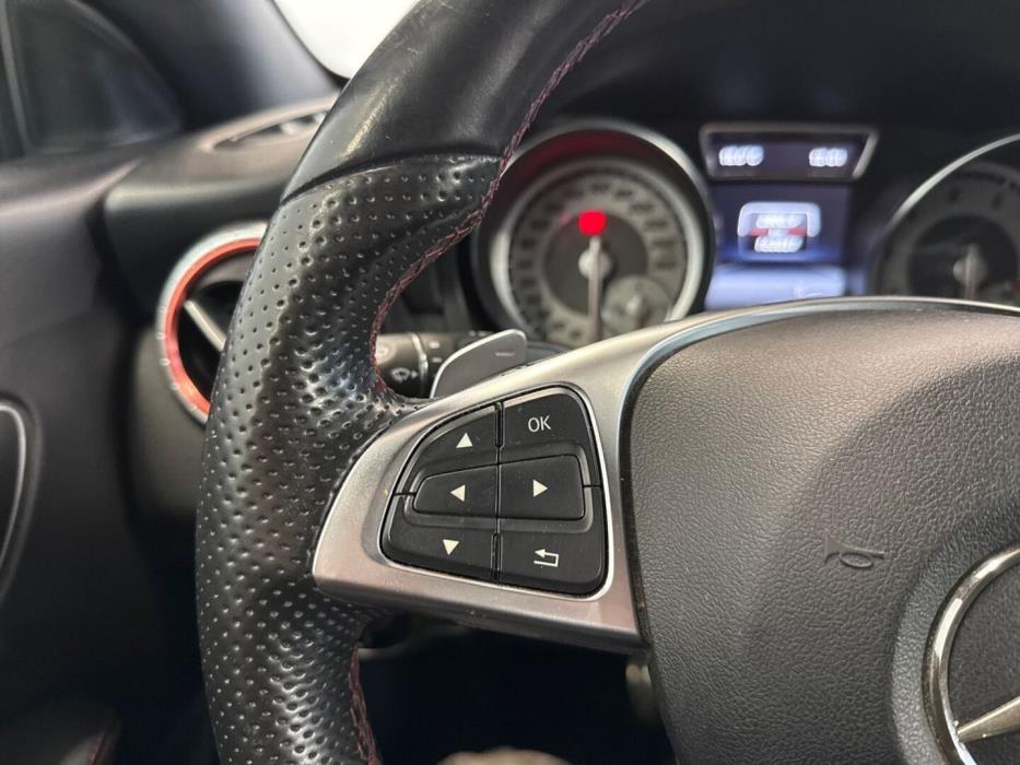 MERCEDES-BENZ CLA 2015