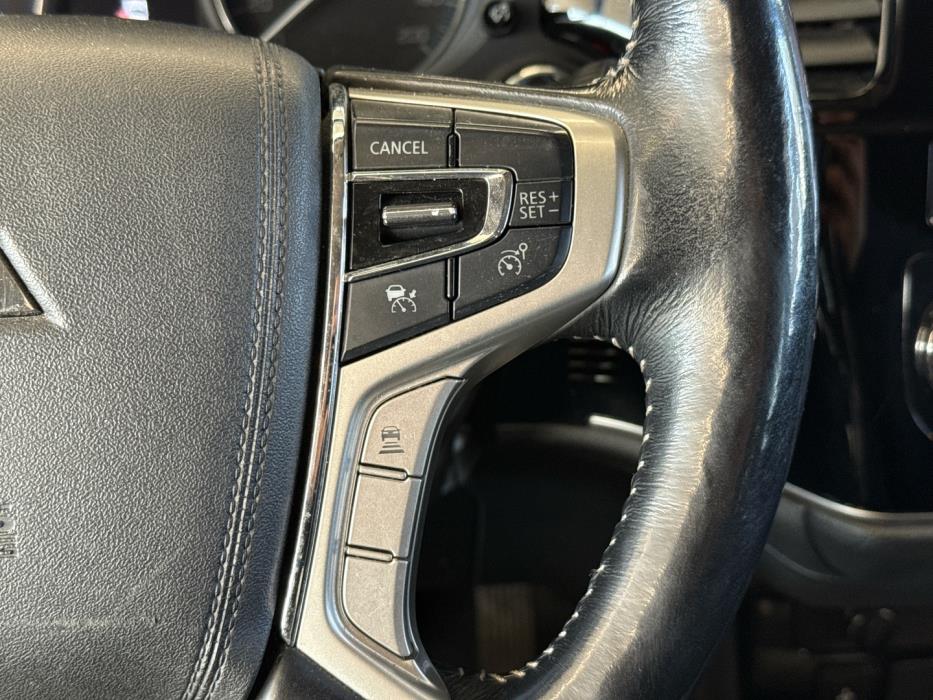 MITSUBISHI Outlander PHEV 2019