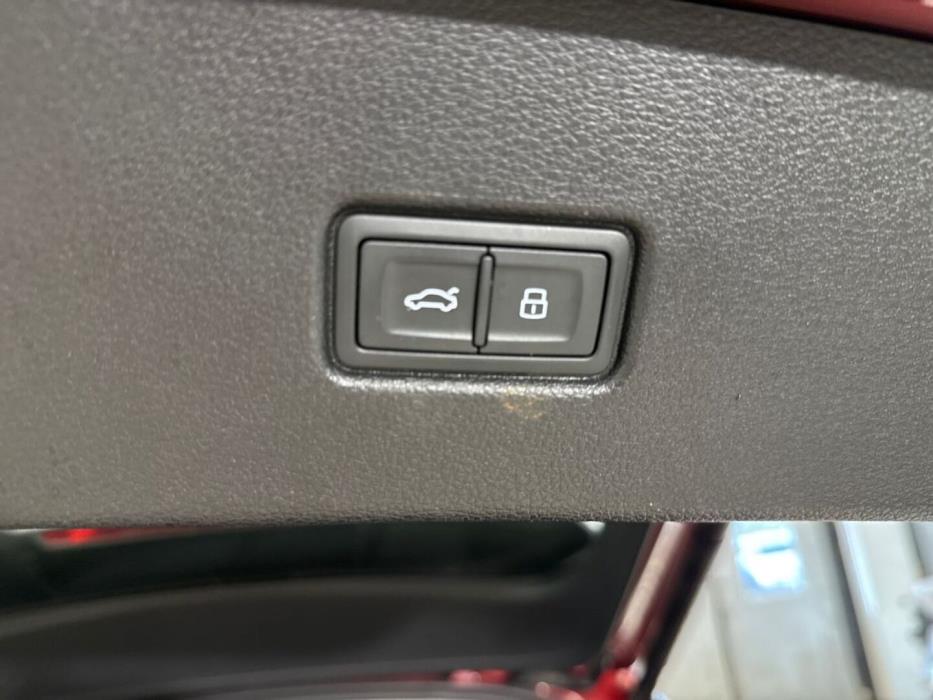 AUDI Q5 2023