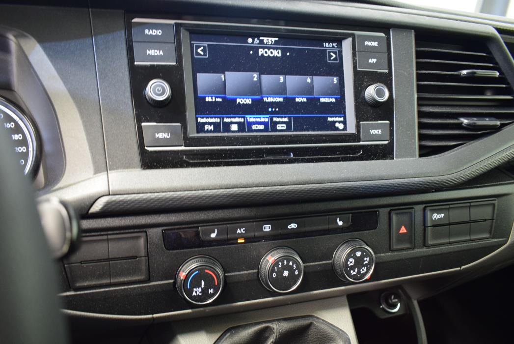 Volkswagen Transporter 2023