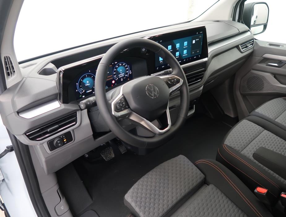Volkswagen Transporter 2025