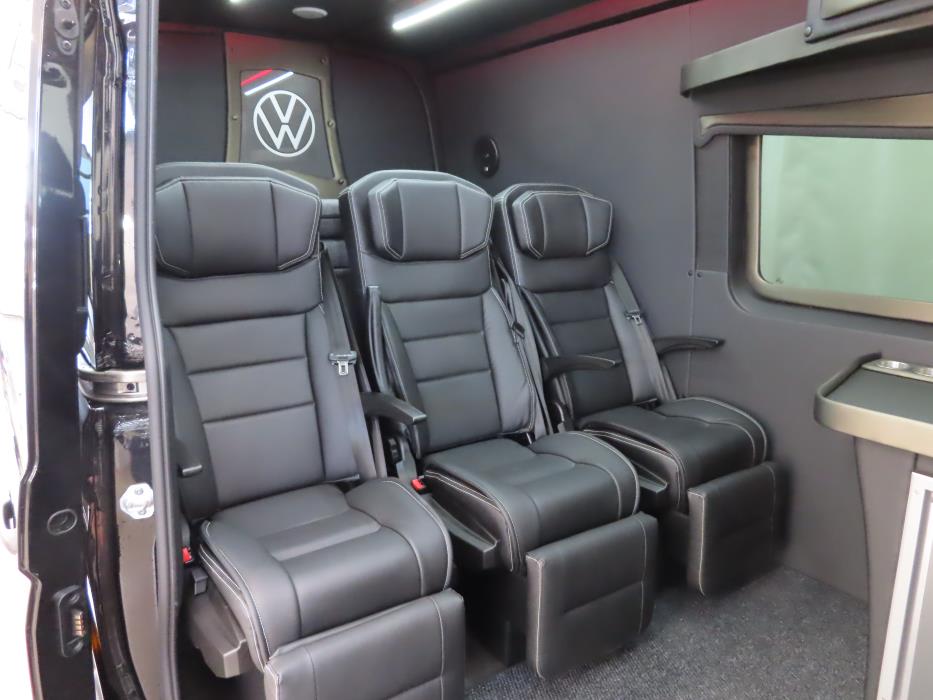 VOLKSWAGEN CRAFTER 2026