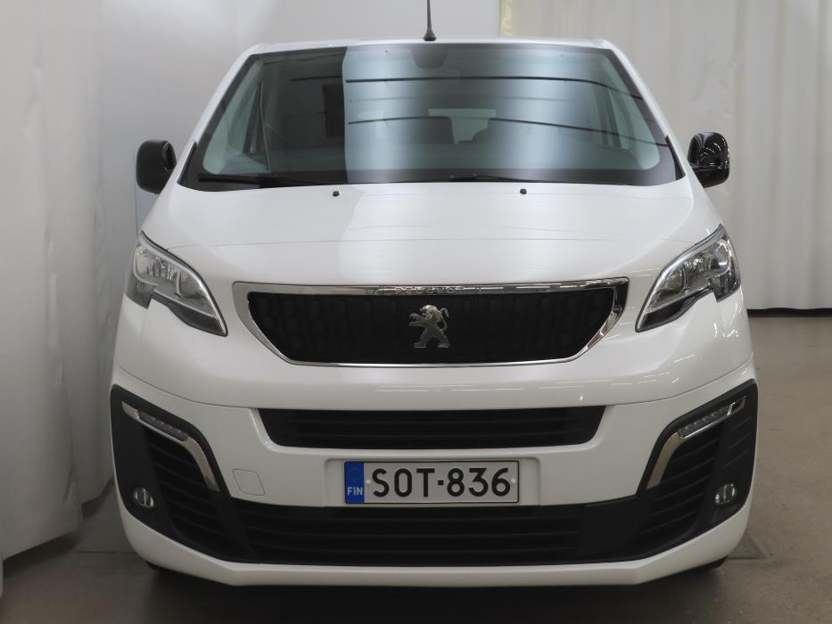 Peugeot Traveller 2022