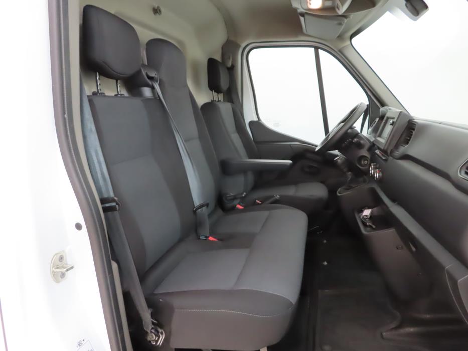 RENAULT Master 2022