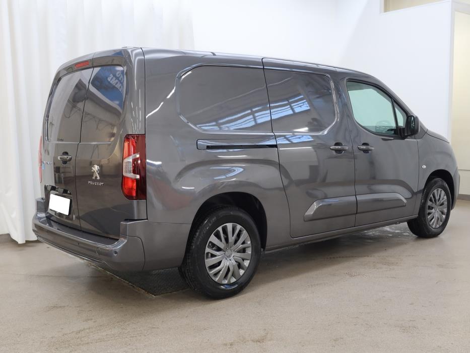 Peugeot e-Partner 2024