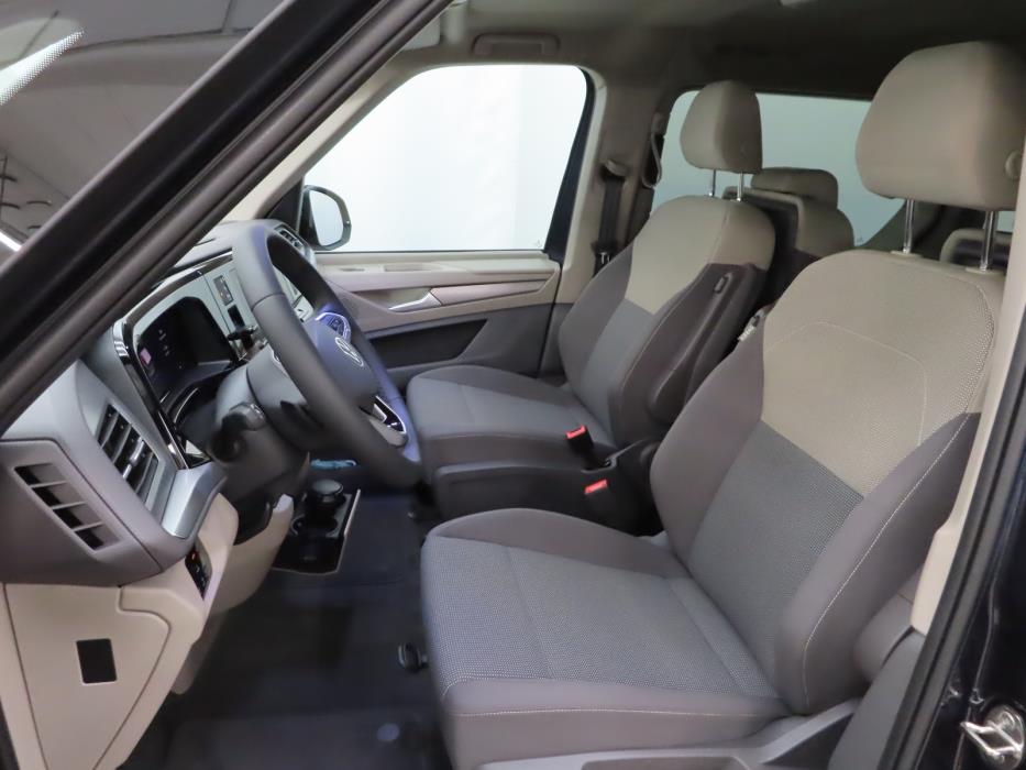 Volkswagen Multivan 2025