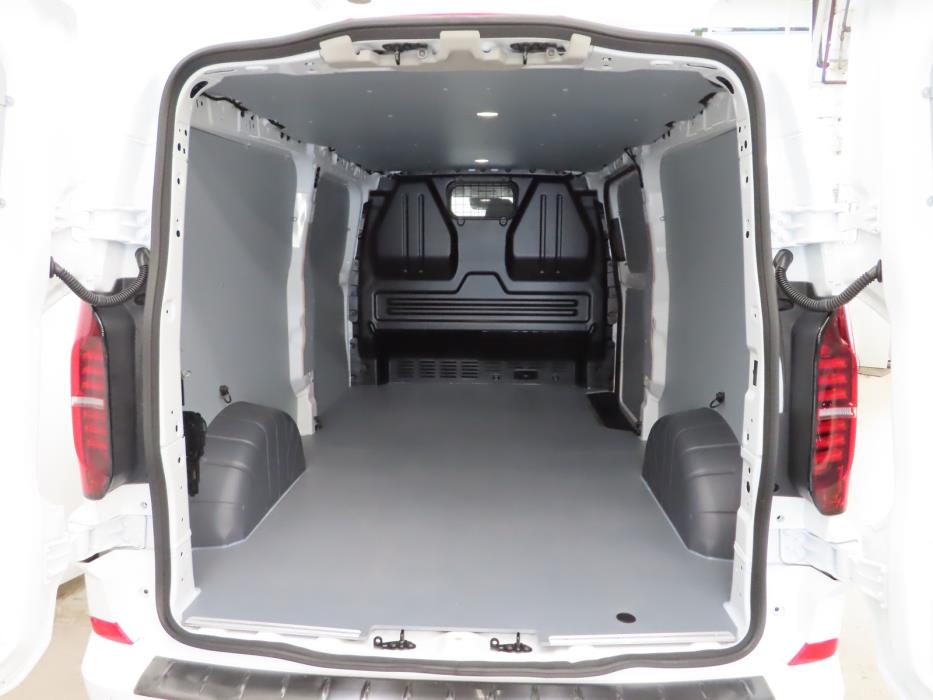 Volkswagen Transporter 2025