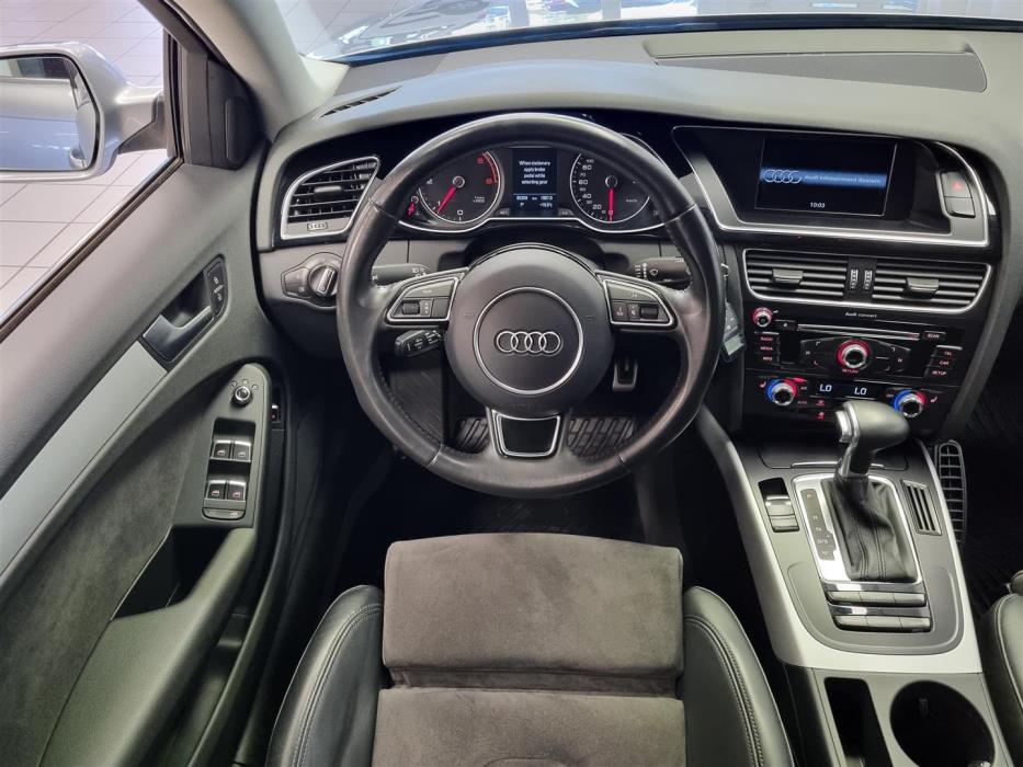 AUDI A4 2015
