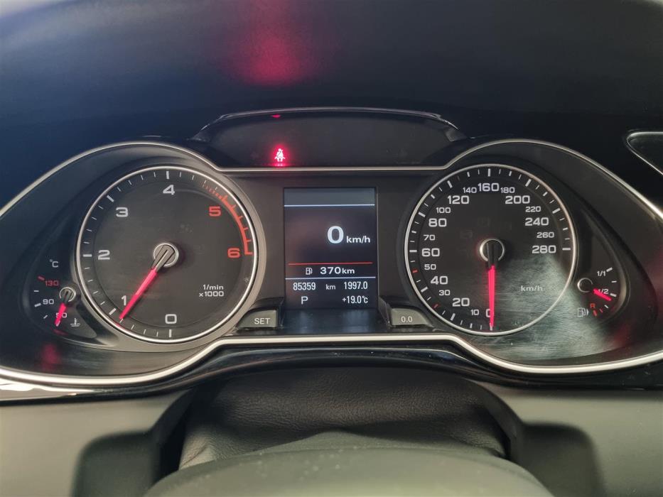 AUDI A4 2015