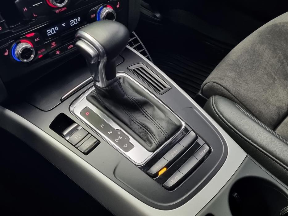 AUDI A4 2015
