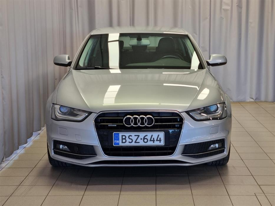 AUDI A4 2015