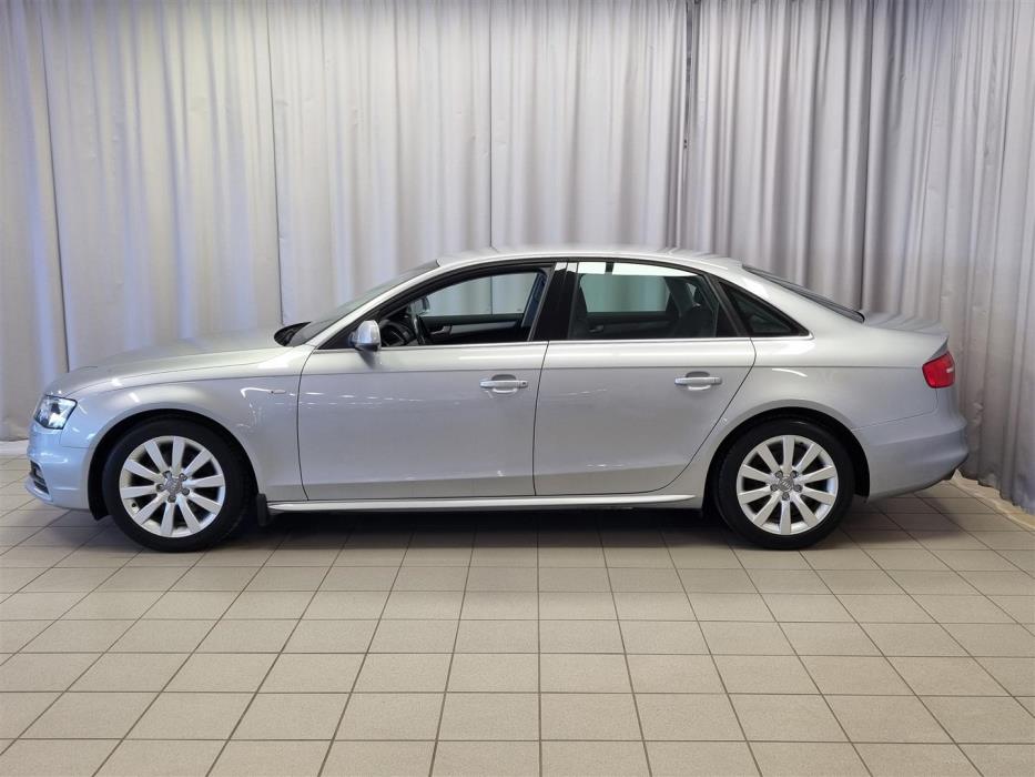 AUDI A4 2015