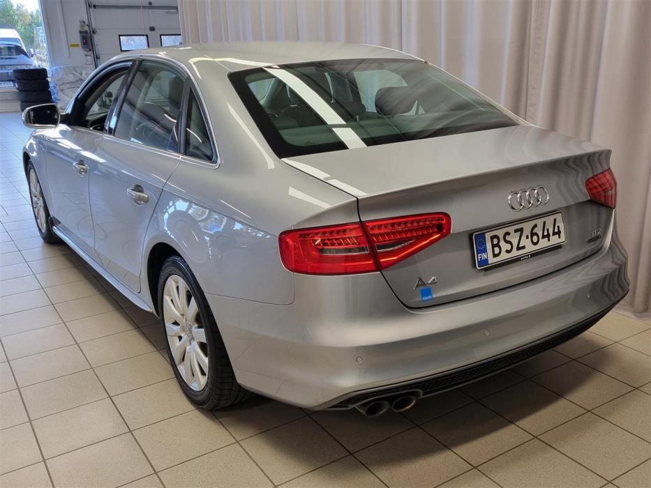 AUDI A4 2015