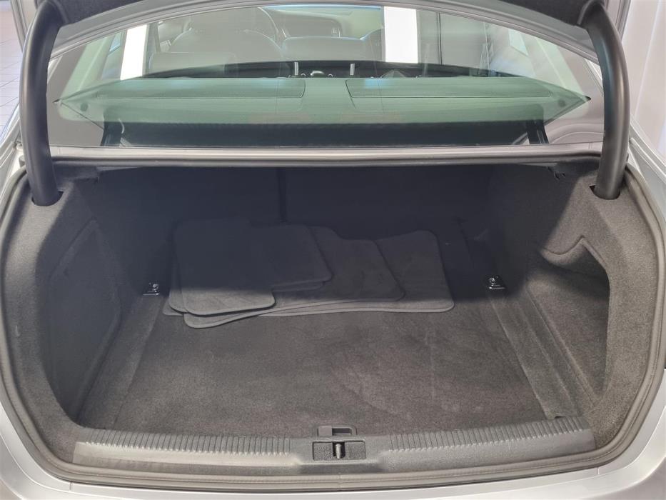 AUDI A4 2015