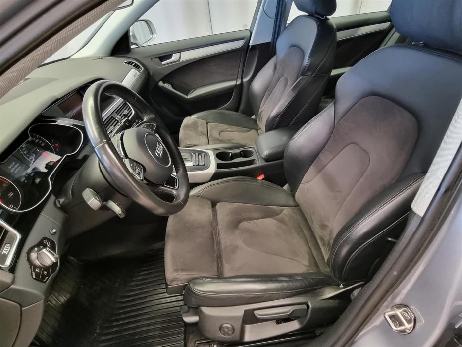 AUDI A4 2015