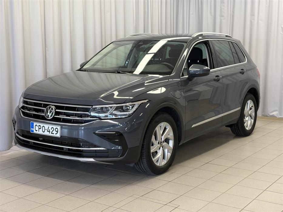VOLKSWAGEN Tiguan 2021