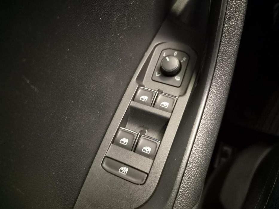 SKODA Karoq 2019